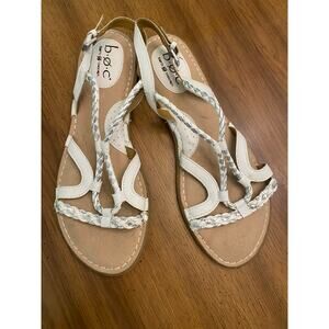 B.O.C Born Concepts White Metallic Braided Sandal‎ Size 9 Wedding Beach Summer